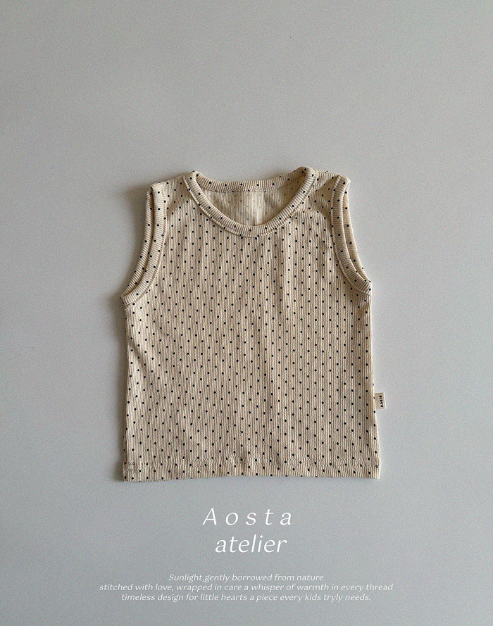 SS Lip Sleeveless T
