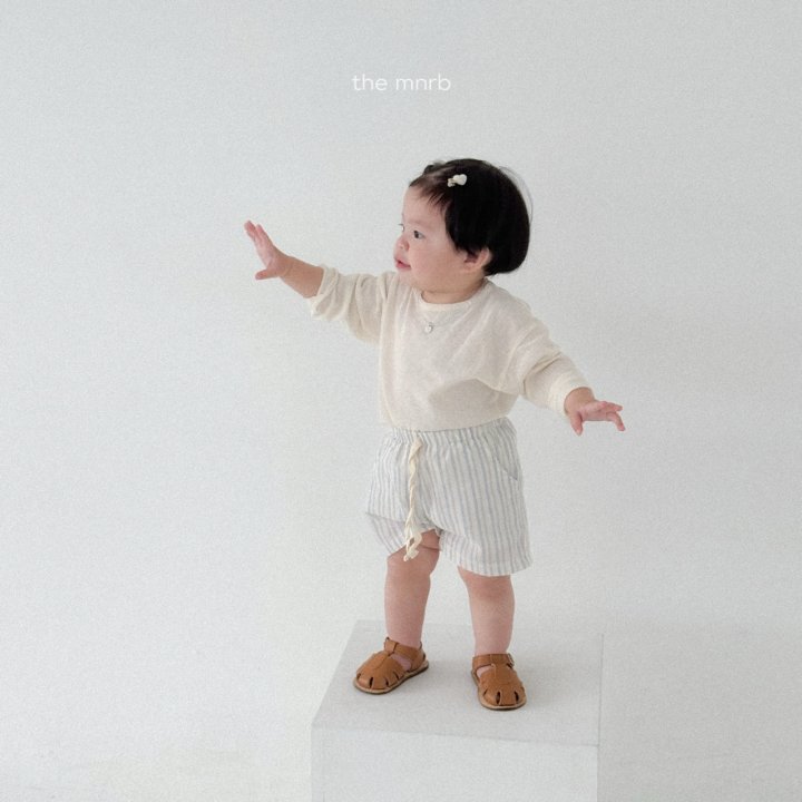 SS 썸머8부티 (Summer three-quarter T-shirt)