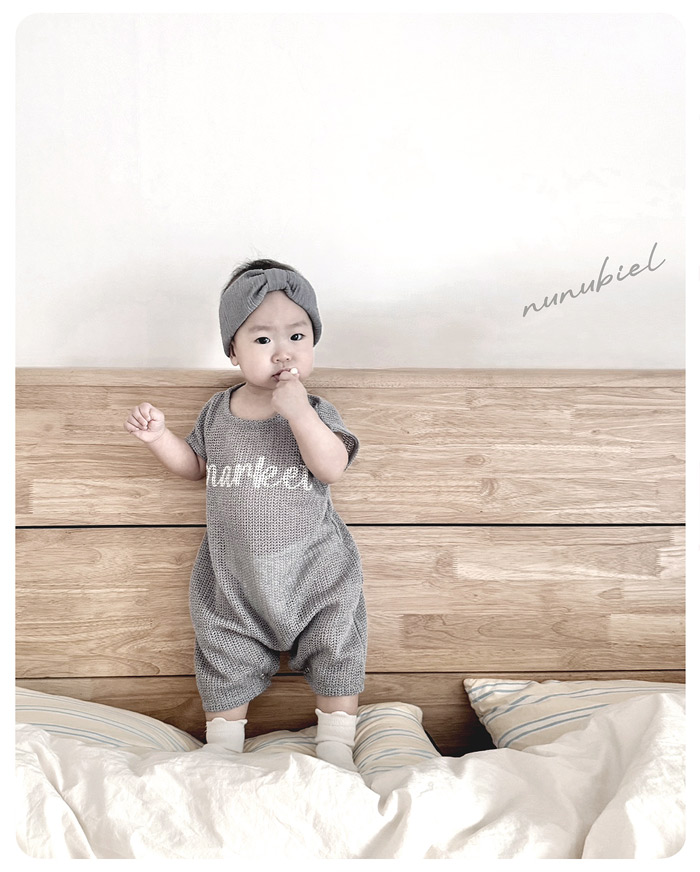 SS BEBE 스카시 룸퍼 (skacy romper)