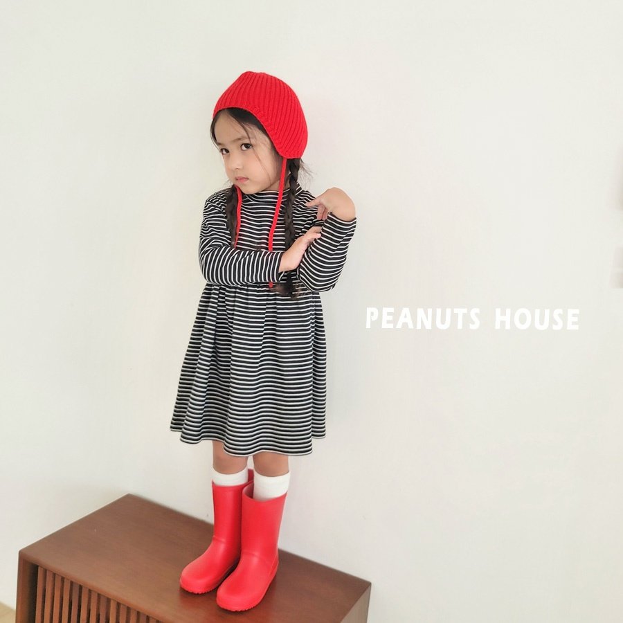 25WIN條文長袖連身裙