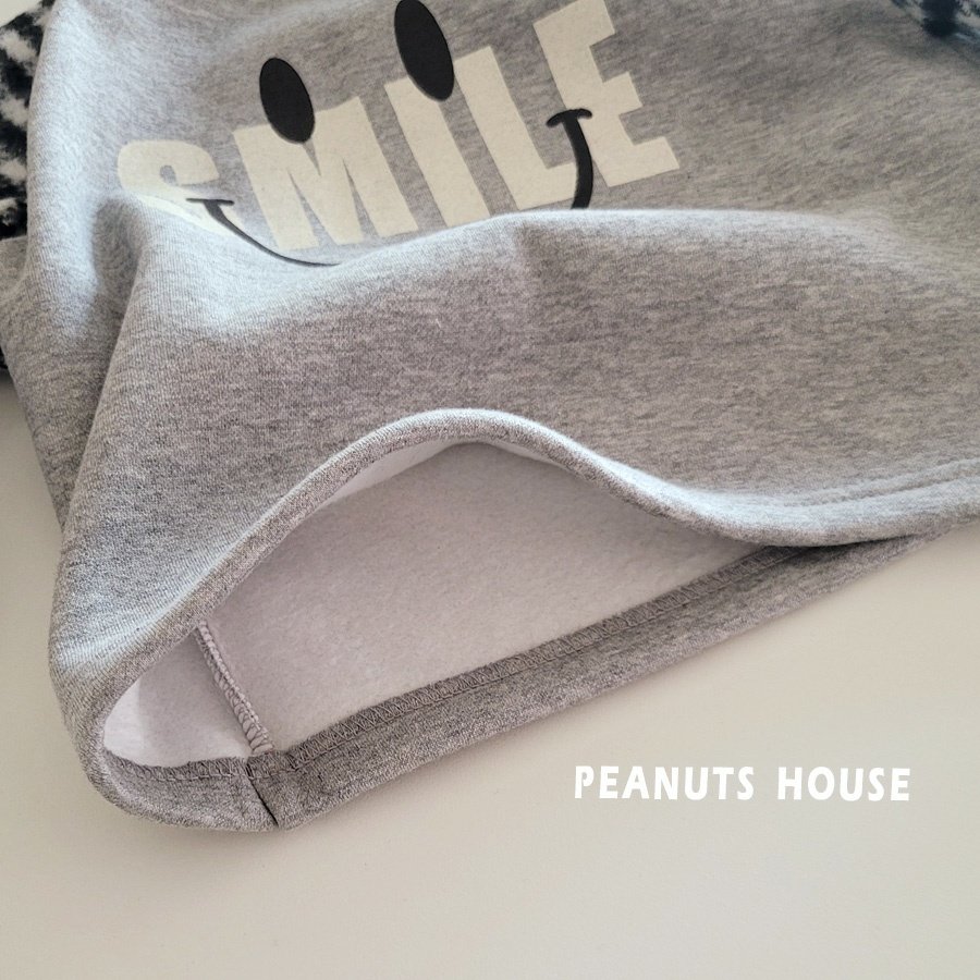 25WIN微笑格紋刷毛上衣