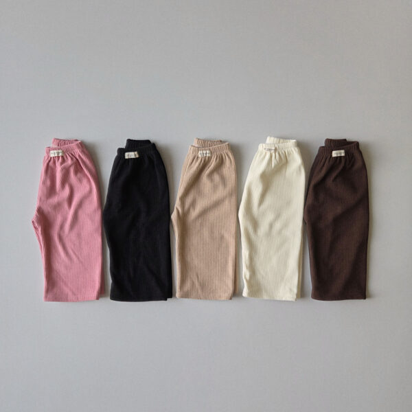 25WIN 羅紋休閒寬褲 任兩件折NT.50