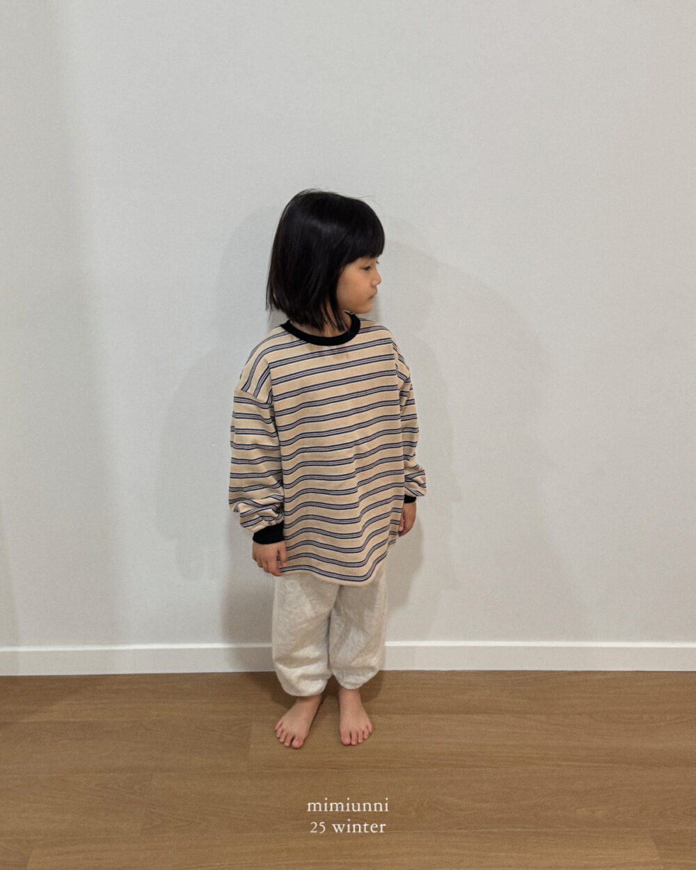 25WIN 條紋長袖上衣 任兩件折NT.50