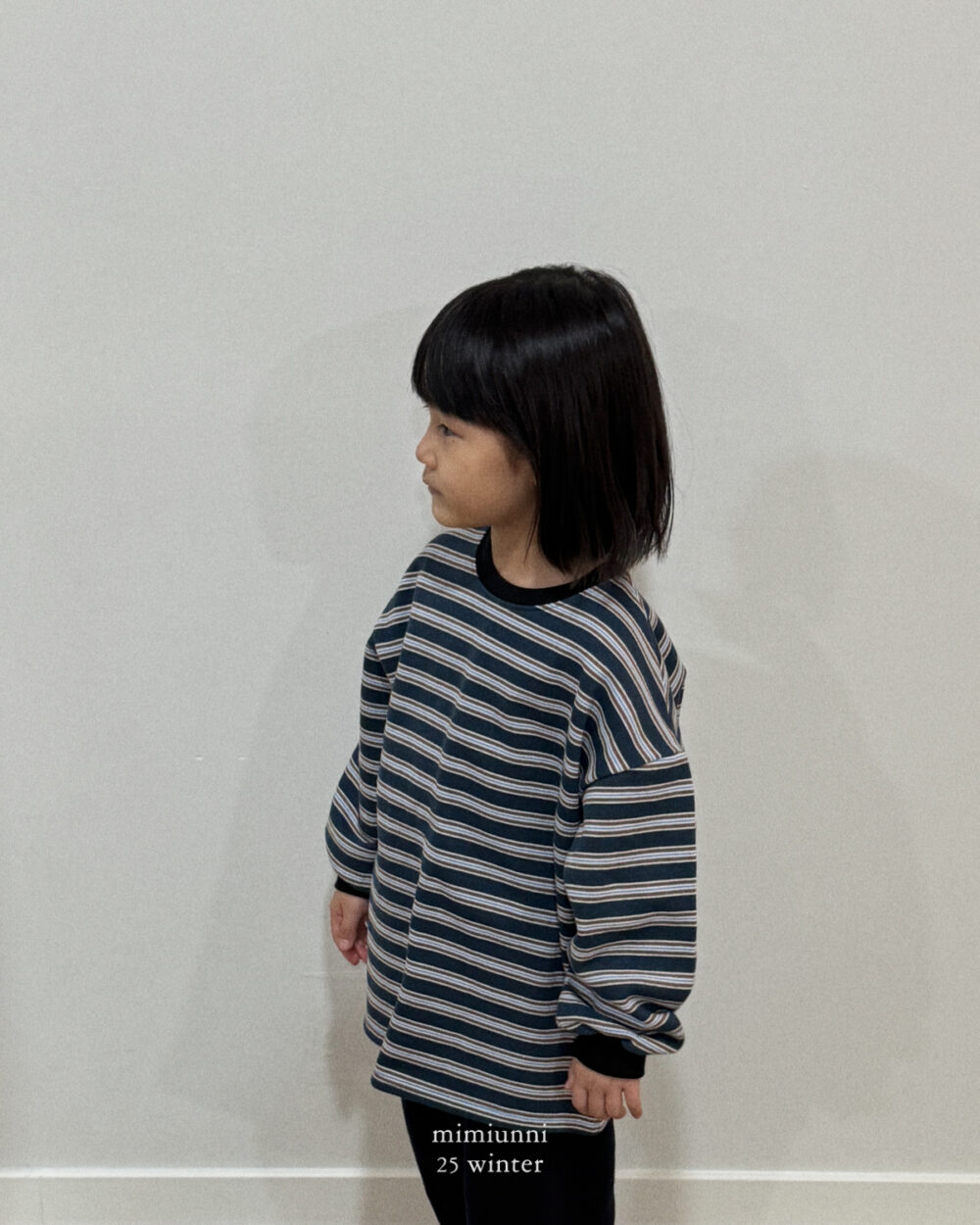 25WIN 條紋長袖上衣 任兩件折NT.50