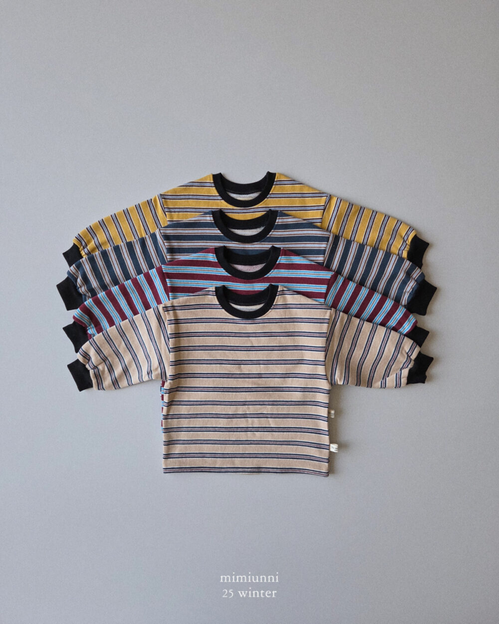 25WIN 條紋長袖上衣 任兩件折NT.50