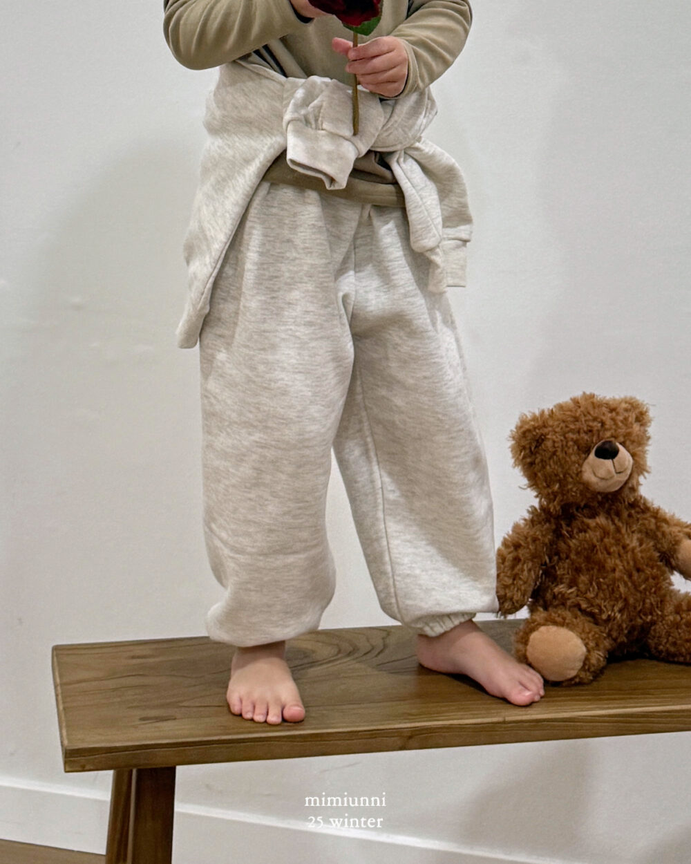 25WIN 百搭款冬季棉褲 任兩件折NT.50