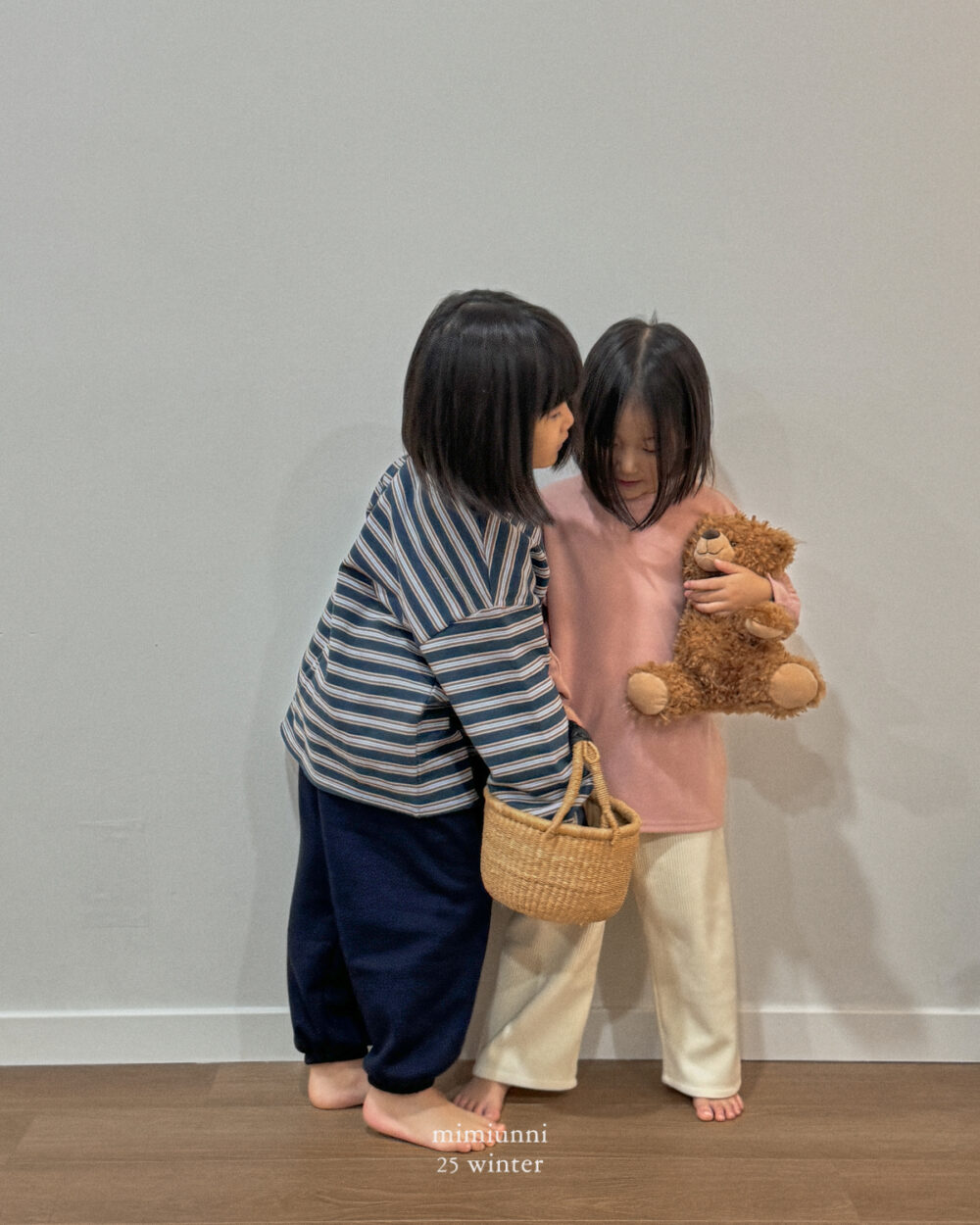 25WIN 百搭款冬季棉褲 任兩件折NT.50