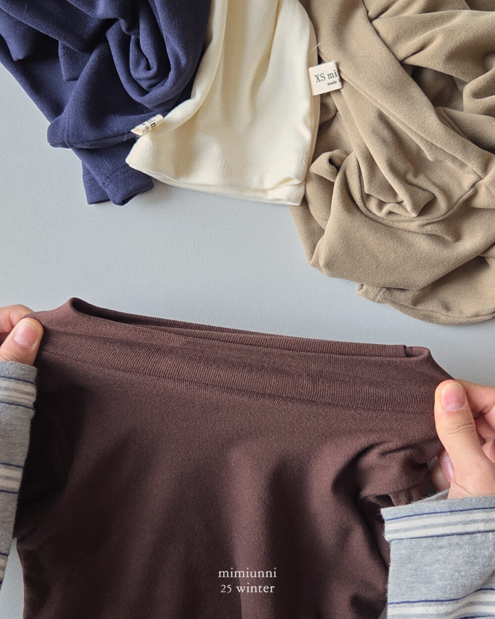 웜목폴라 (14) 25WIN 小立領長袖上衣 任兩件折NT.50