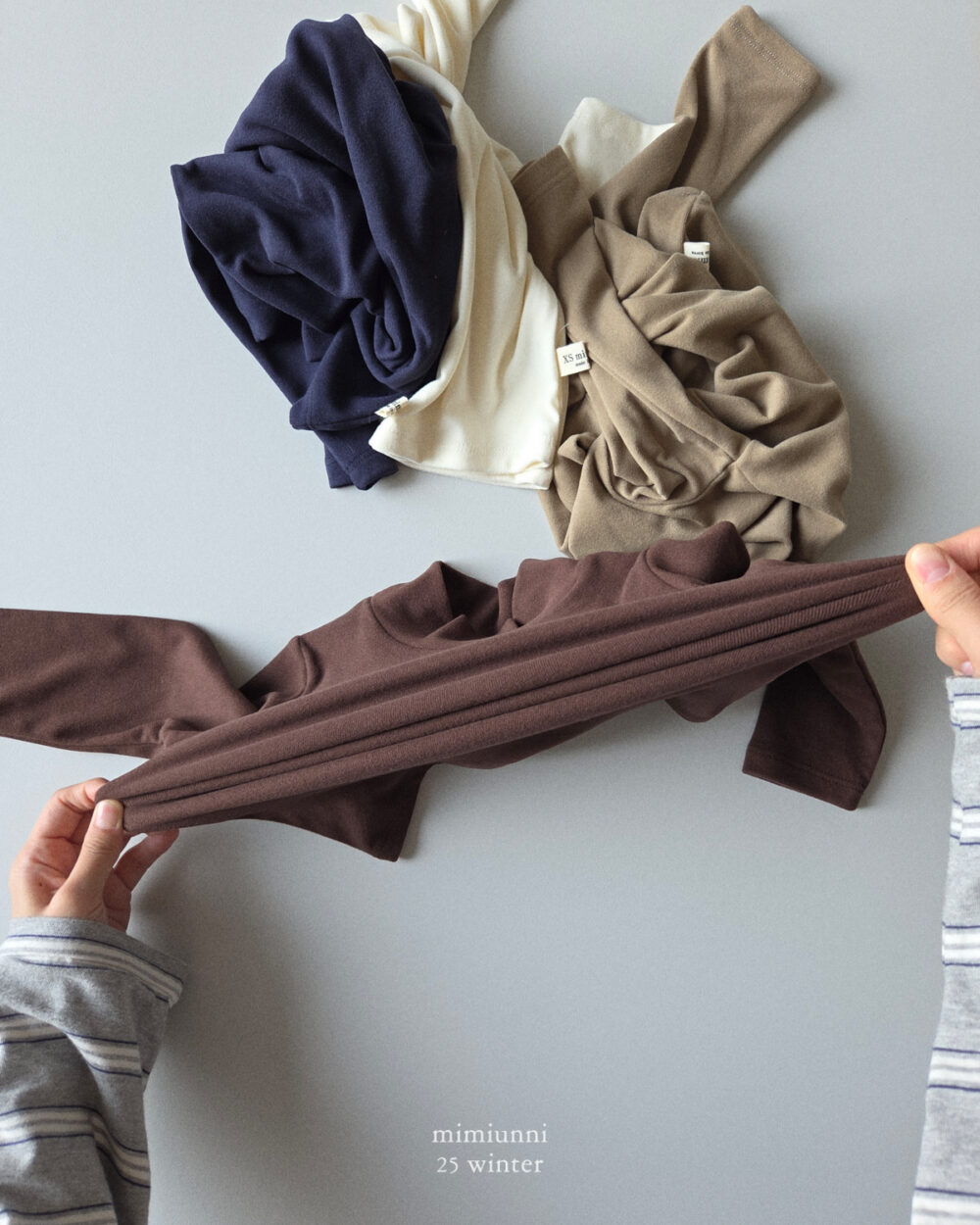 웜목폴라 (15) 25WIN 小立領長袖上衣 任兩件折NT.50