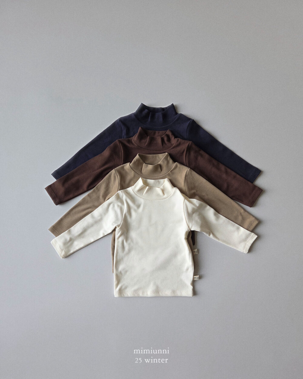 웜목폴라 (3) 25WIN 小立領長袖上衣 任兩件折NT.50