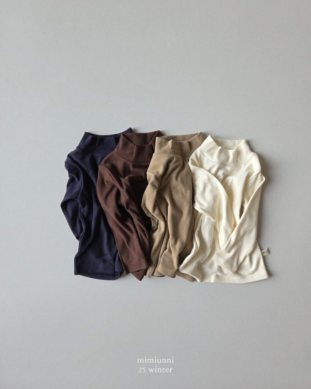 웜목폴라 (5) 25WIN 小立領長袖上衣 任兩件折NT.50