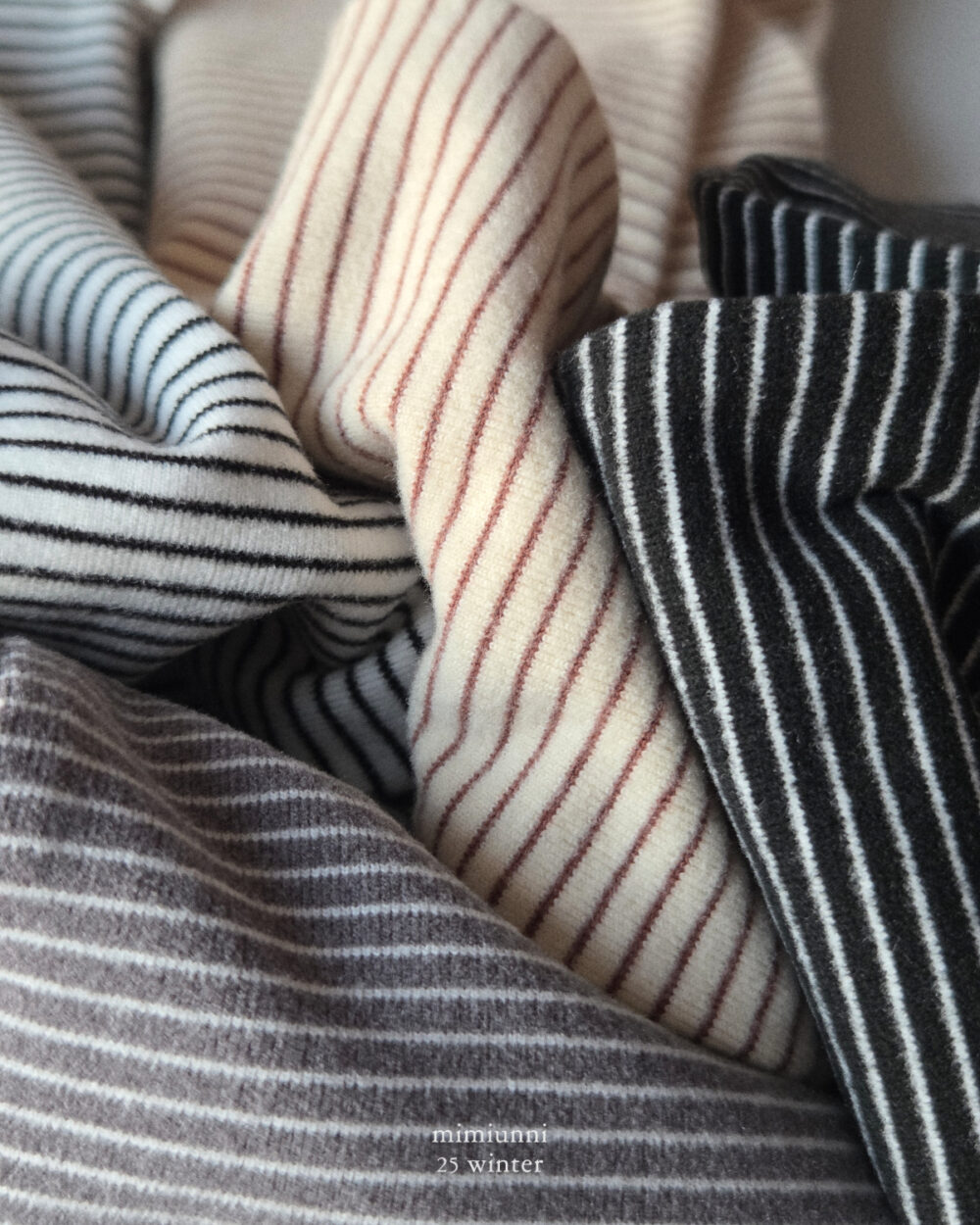 포근레깅스 (3) 25WIN 條紋內搭褲 任兩件折NT.50